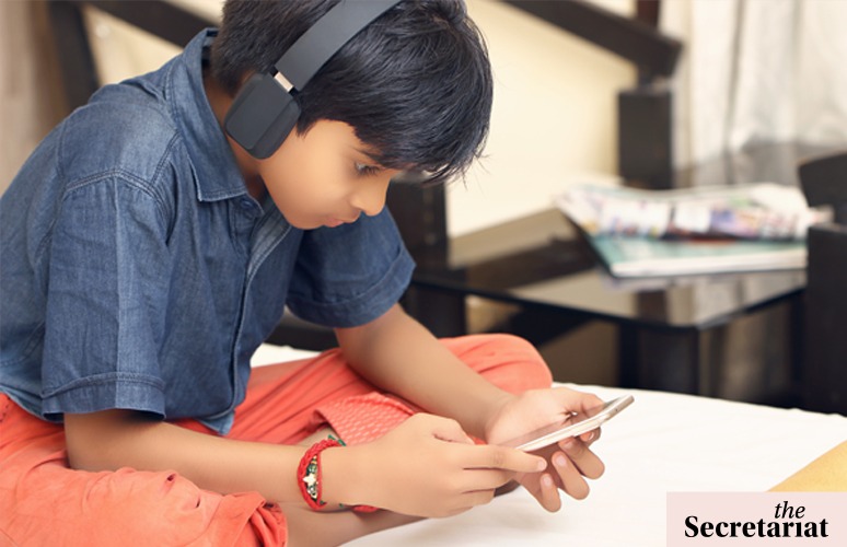 Teens Face Digital Nightmare. Is Social Media Ban The Answer?