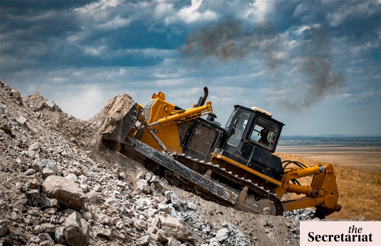 Heavy Machinery Sector Dilemma: Workers Lack Hi-Tech Skills