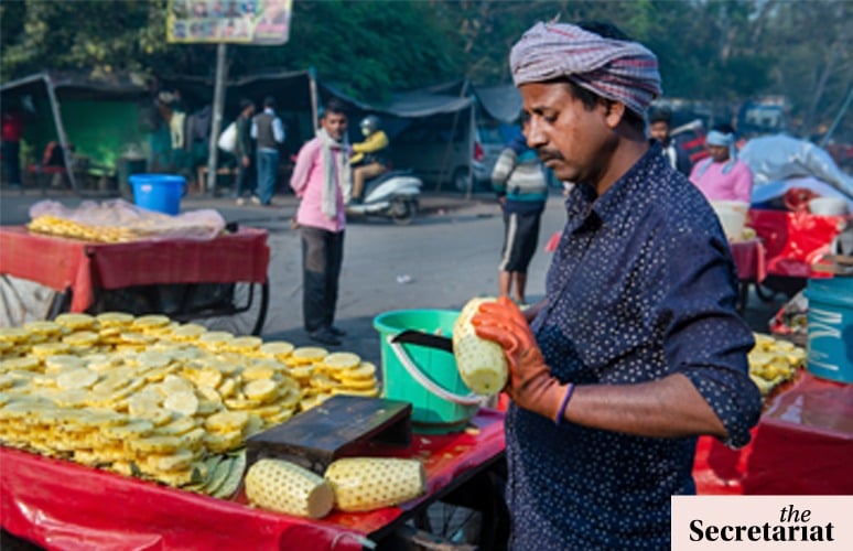 Street Vendors' Livelihoods Jeopardised By Climate Change And Policy Inaction